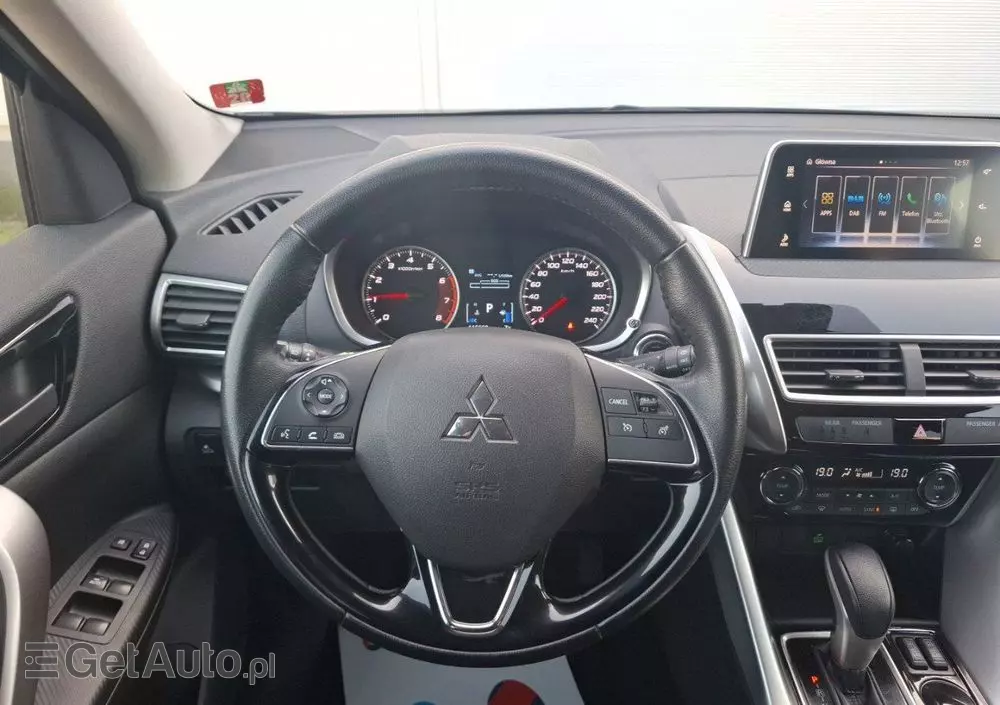 MITSUBISHI Eclipse Cross 1.5 T GPF Invite Plus