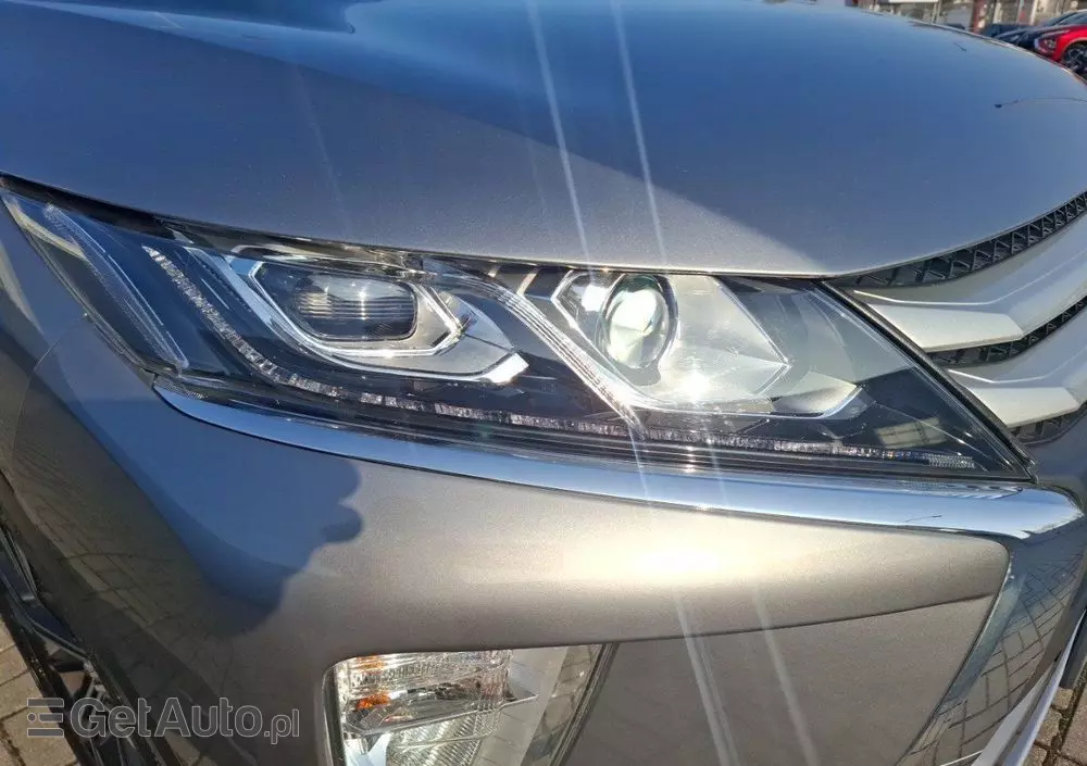 MITSUBISHI Eclipse Cross 1.5 T GPF Invite Plus