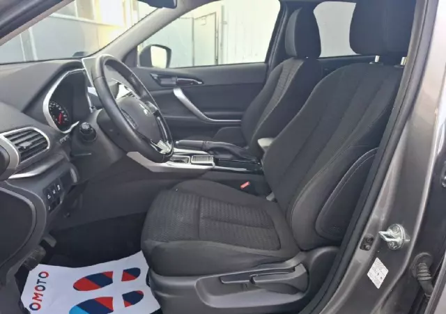 MITSUBISHI Eclipse Cross 1.5 T GPF Invite Plus