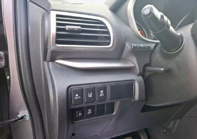 MITSUBISHI Eclipse Cross 1.5 T GPF Invite Plus