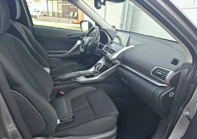 MITSUBISHI Eclipse Cross 1.5 T GPF Invite Plus