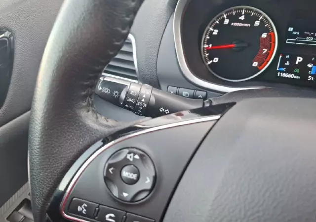 MITSUBISHI Eclipse Cross 1.5 T GPF Invite Plus