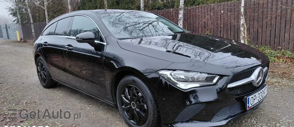 MERCEDES-BENZ CLA 180 Edition 2022