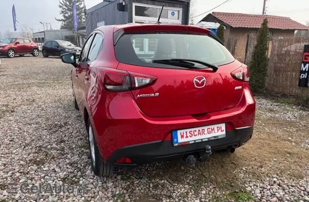 MAZDA 2 