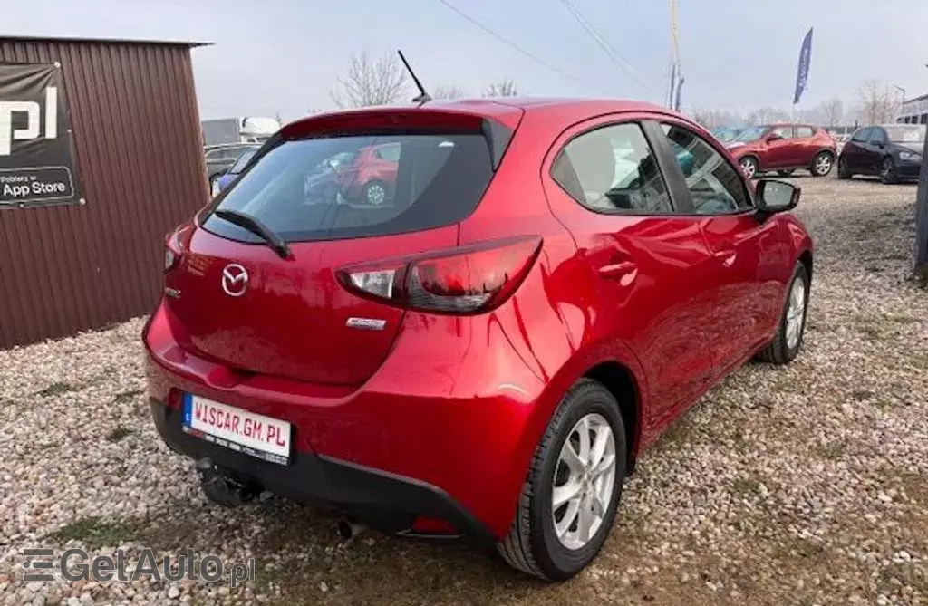 MAZDA 2 