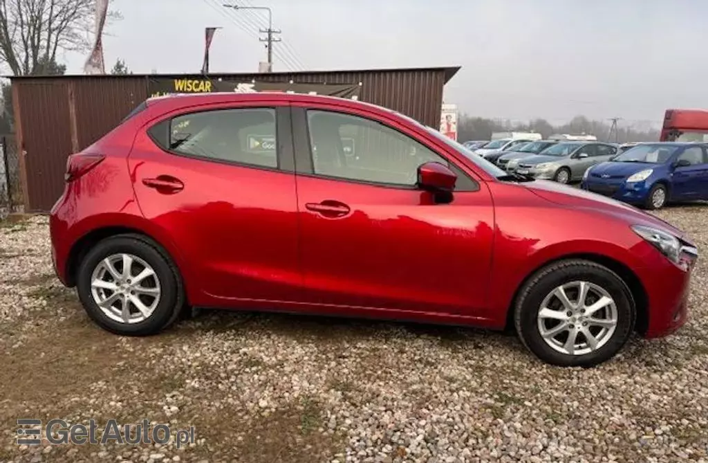 MAZDA 2 