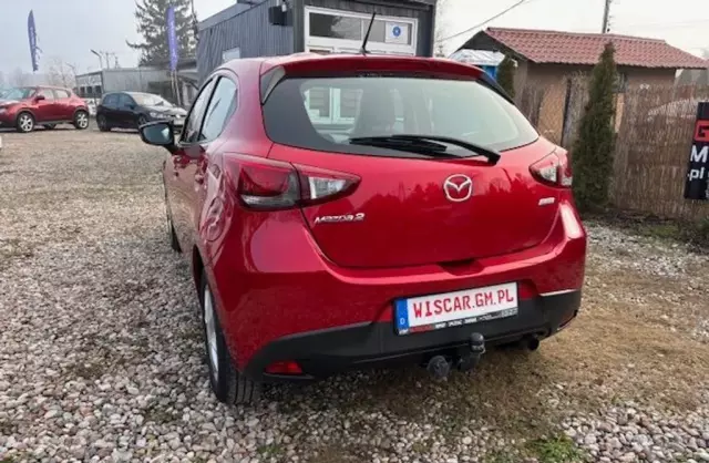 MAZDA 2 