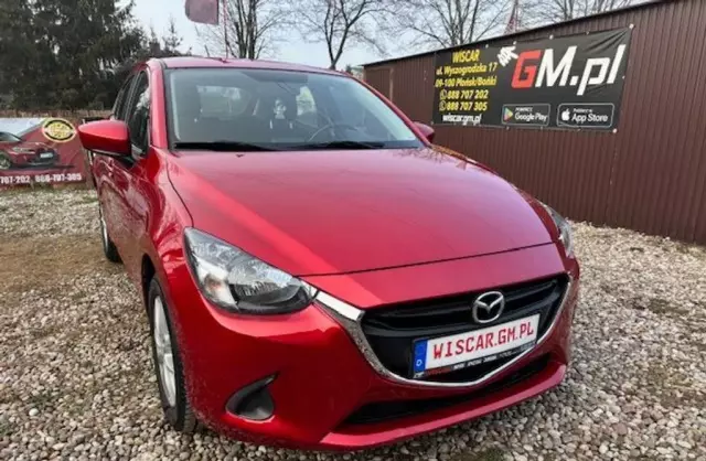 MAZDA 2 