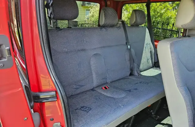 RENAULT Trafic 