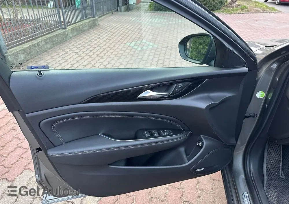 OPEL Insignia 2.0 Direct Inj Trb 4x4 Exclusive