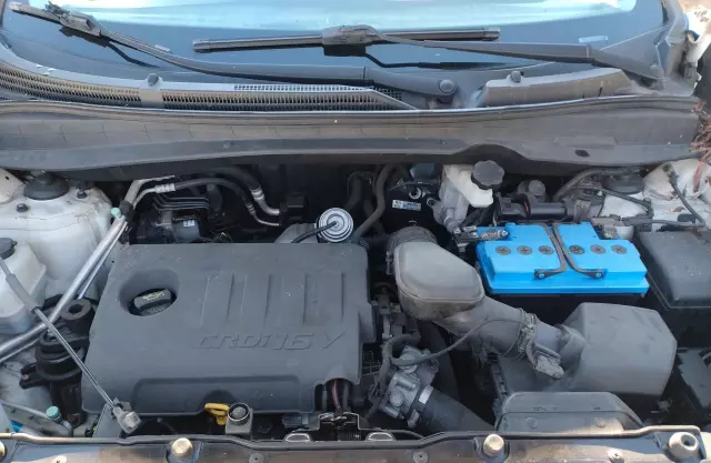 HYUNDAI Ix35 1.7 CRDi (115 KM)