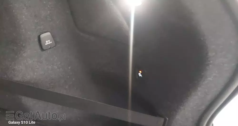 VOLVO XC 40 D4 AWD Geartronic R-Design