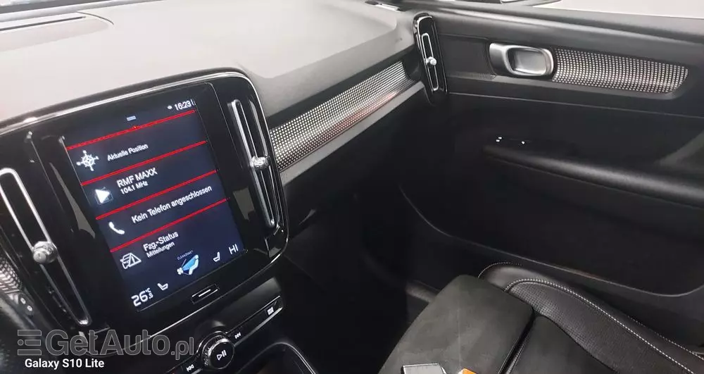 VOLVO XC 40 D4 AWD Geartronic R-Design