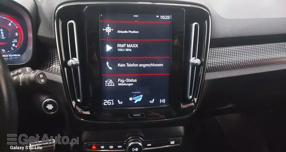 VOLVO XC 40 D4 AWD Geartronic R-Design