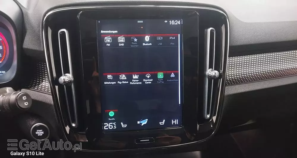 VOLVO XC 40 D4 AWD Geartronic R-Design