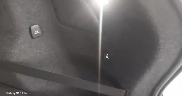 VOLVO XC 40 D4 AWD Geartronic R-Design