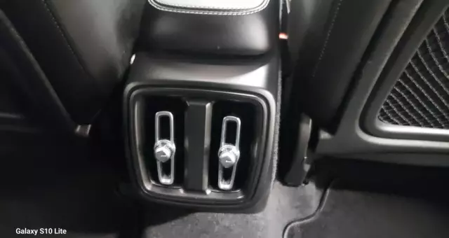 VOLVO XC 40 D4 AWD Geartronic R-Design