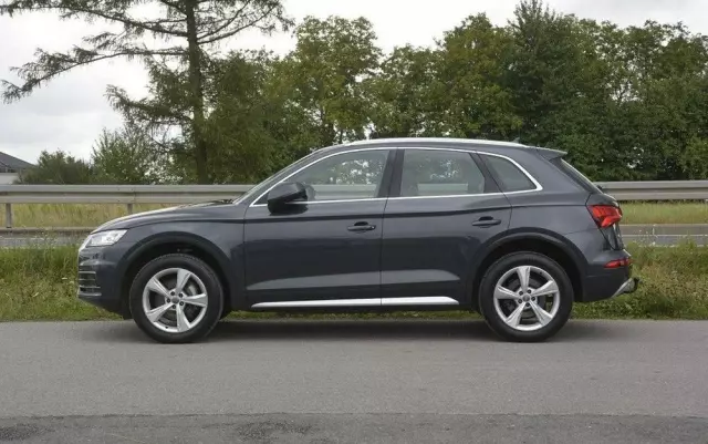 AUDI Q5 2.0 TDI quattro S tronic sport