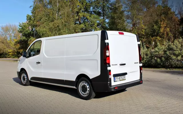 RENAULT Trafic L2H1 furgon 