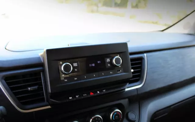 RENAULT Trafic L2H1 furgon 