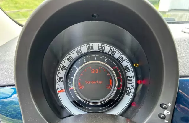 FIAT 500 1.2 8V (69 KM)