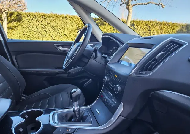 FORD Galaxy 2.0 TDCi Titanium