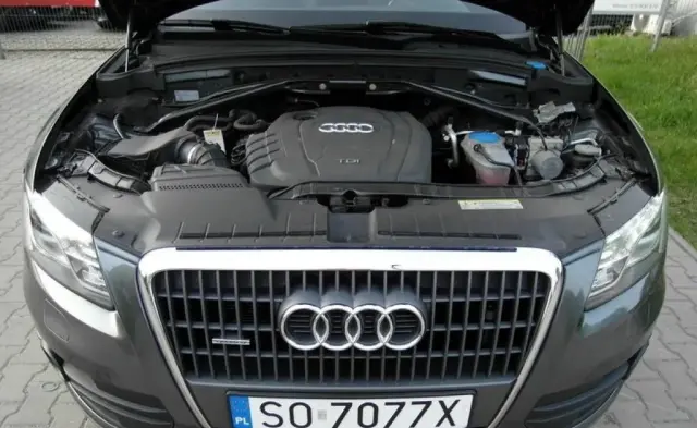 AUDI Q5 