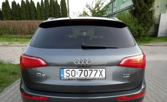 AUDI Q5 