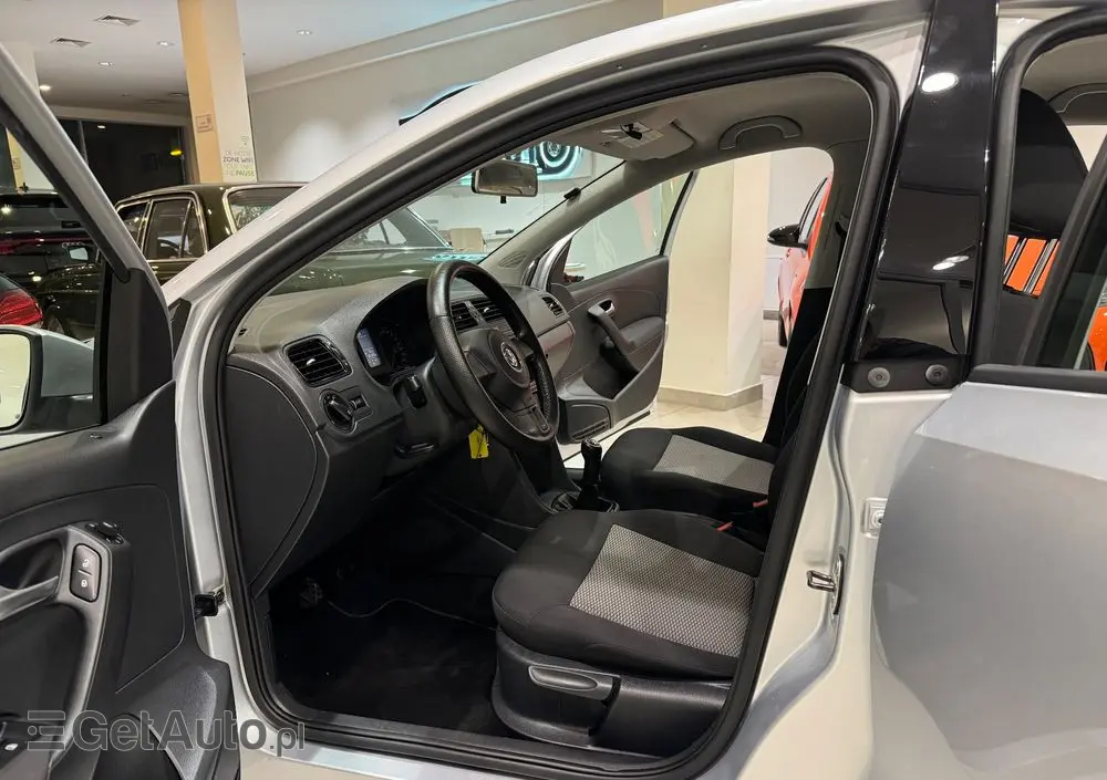 VOLKSWAGEN Polo 1.6 TDI DPF Trendline