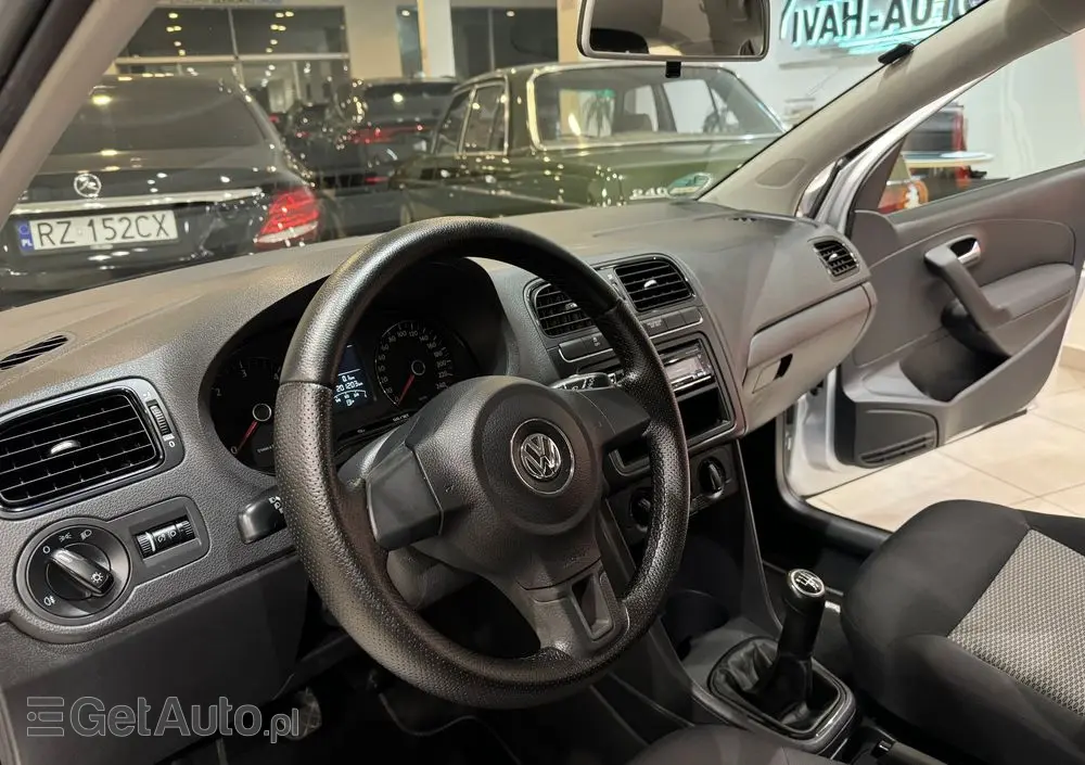 VOLKSWAGEN Polo 1.6 TDI DPF Trendline