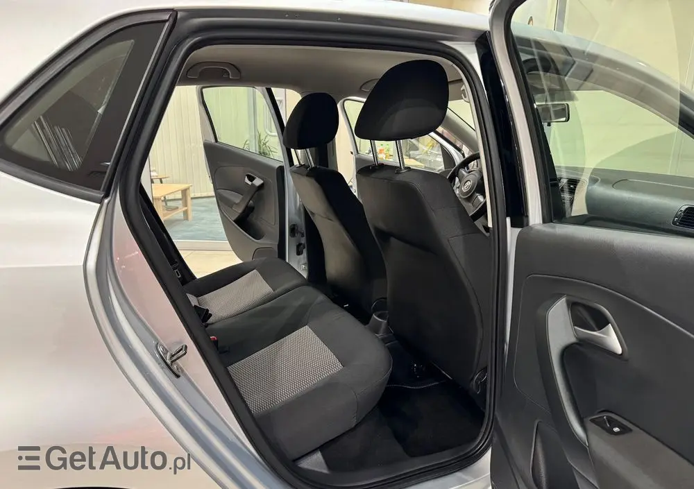 VOLKSWAGEN Polo 1.6 TDI DPF Trendline