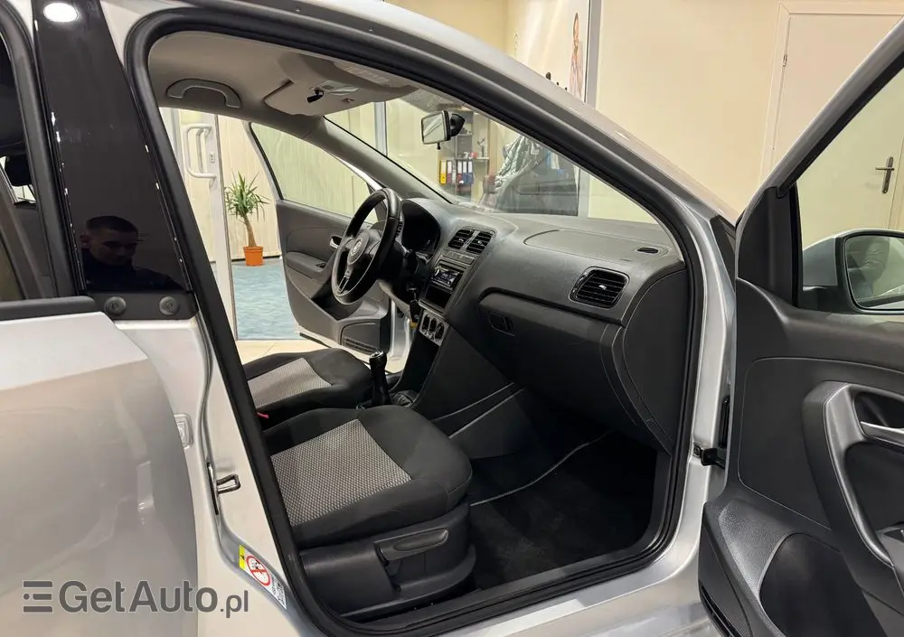 VOLKSWAGEN Polo 1.6 TDI DPF Trendline