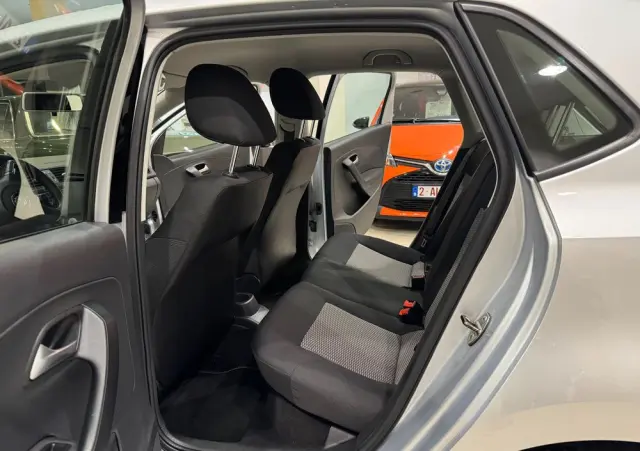 VOLKSWAGEN Polo 1.6 TDI DPF Trendline