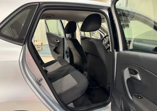 VOLKSWAGEN Polo 1.6 TDI DPF Trendline