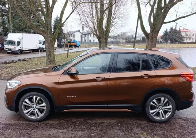 BMW X1 SDrive20d Sport Line