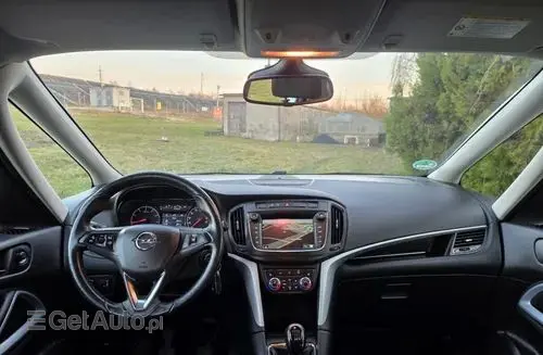 OPEL Zafira 