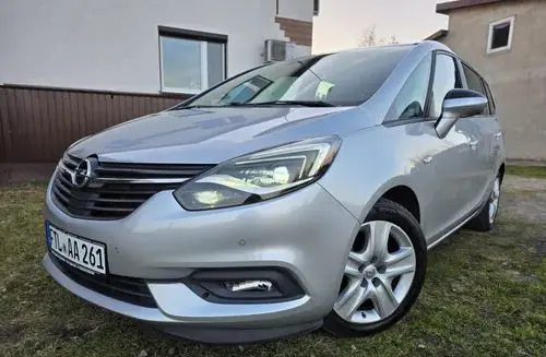 OPEL Zafira 