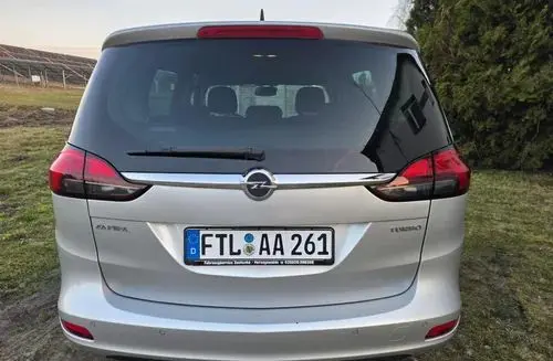 OPEL Zafira 