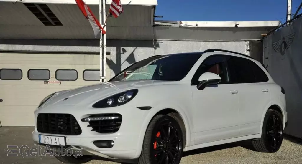 PORSCHE Cayenne 