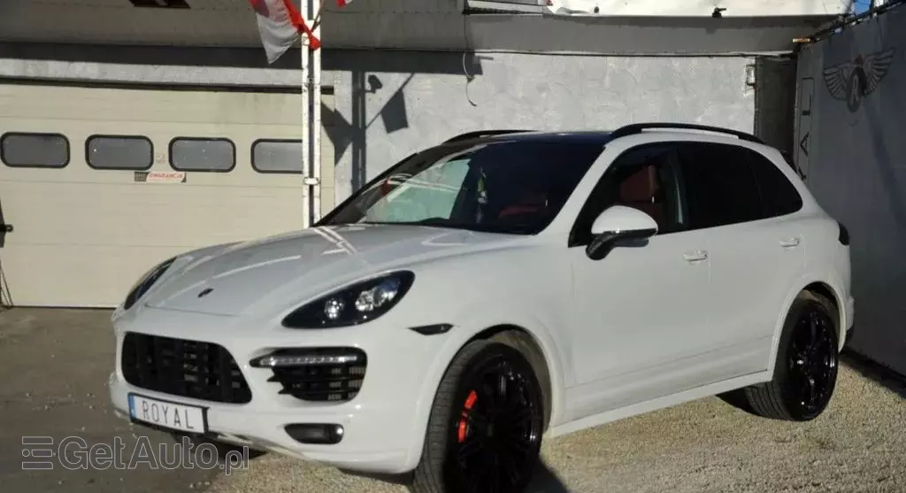 PORSCHE Cayenne 