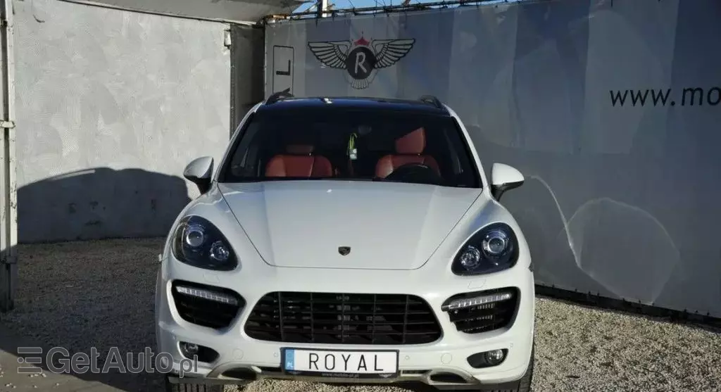 PORSCHE Cayenne 
