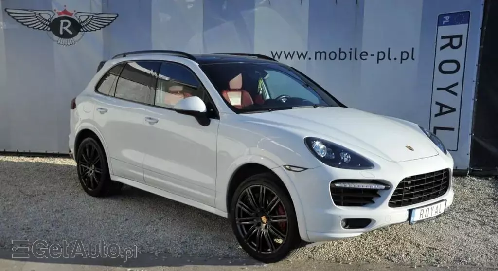 PORSCHE Cayenne 