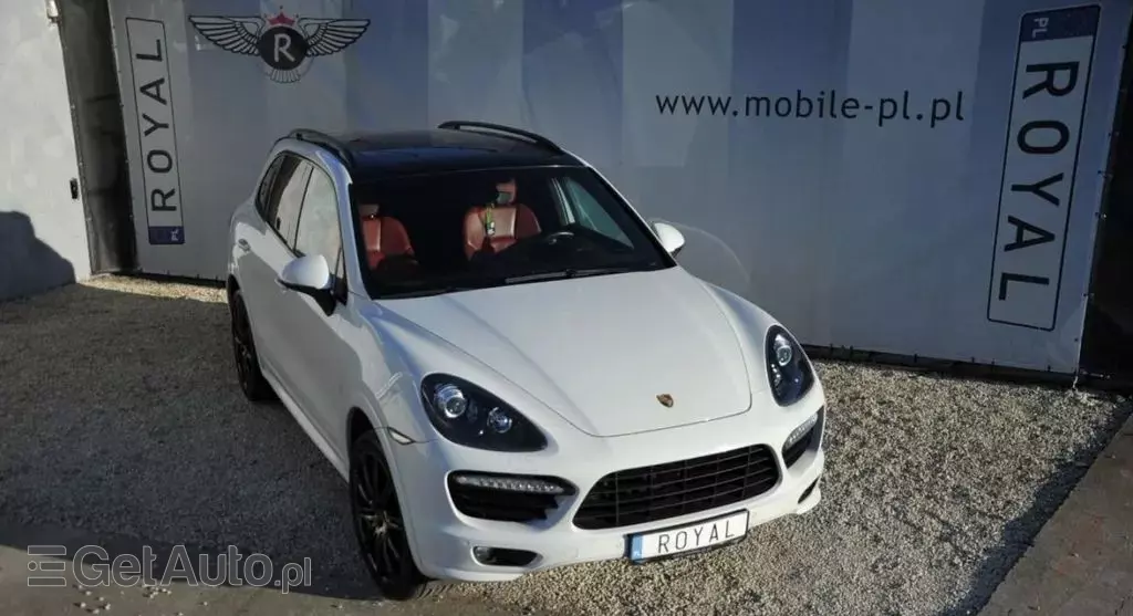 PORSCHE Cayenne 