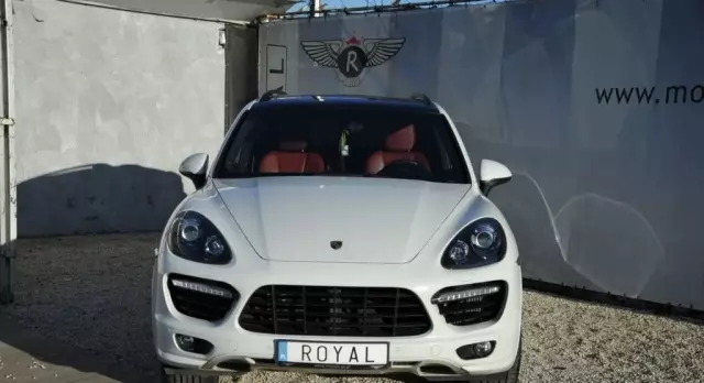 PORSCHE Cayenne 