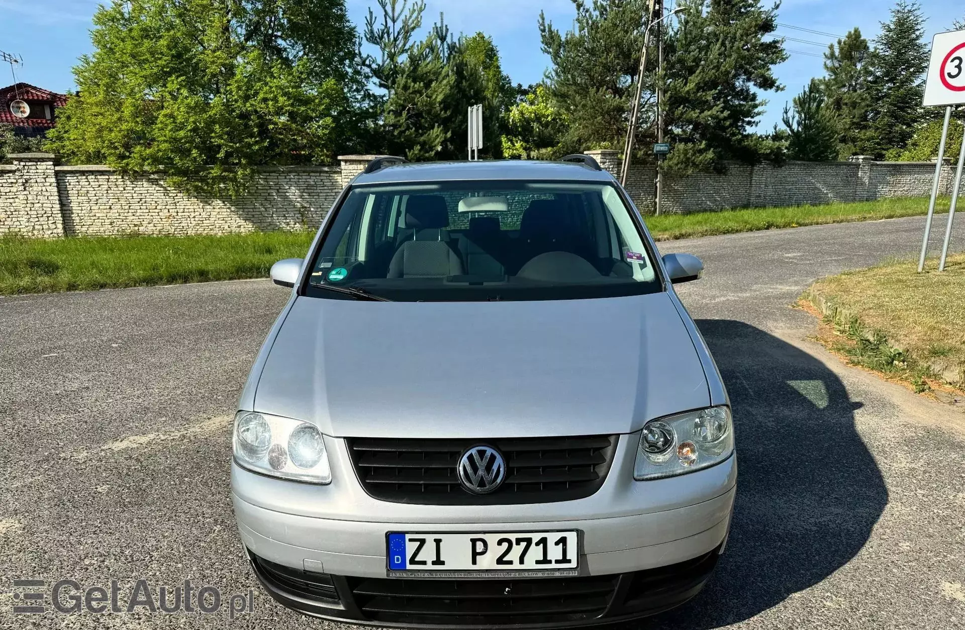 VOLKSWAGEN Touran 