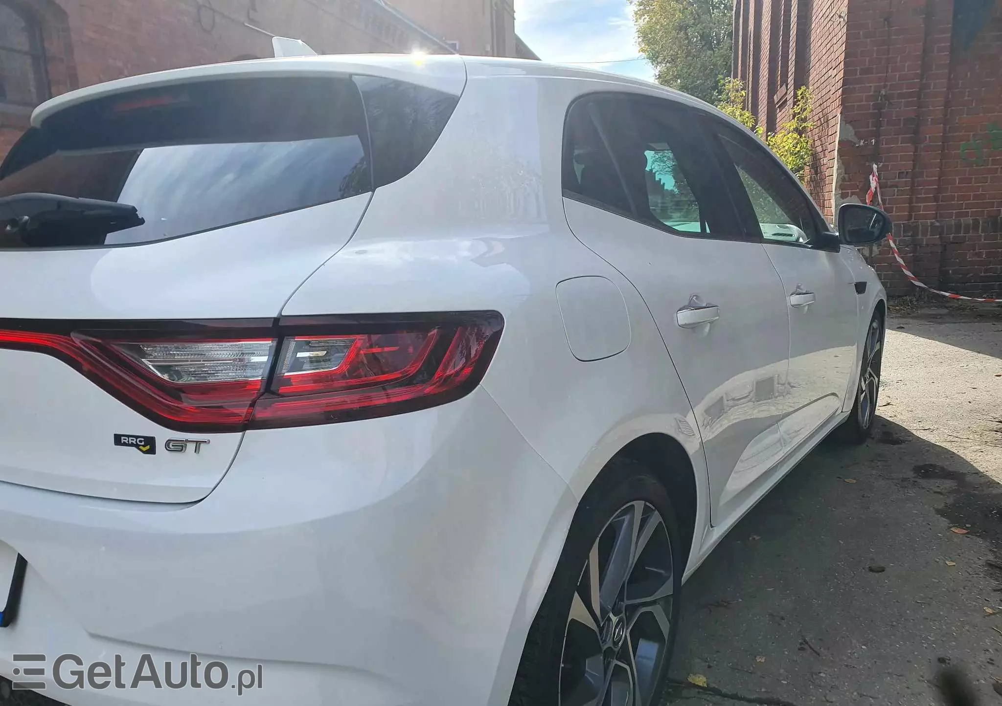 RENAULT Megane ENERGY dCi 165 EDC GT