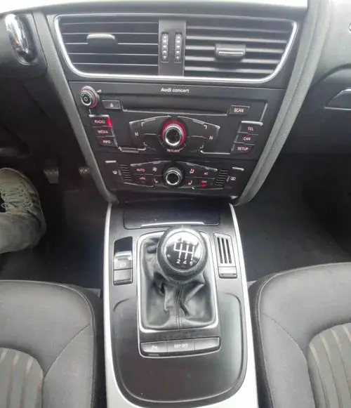 AUDI A4 
