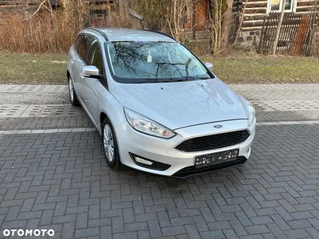 FORD Focus 1.5 TDCi SYNC Edition