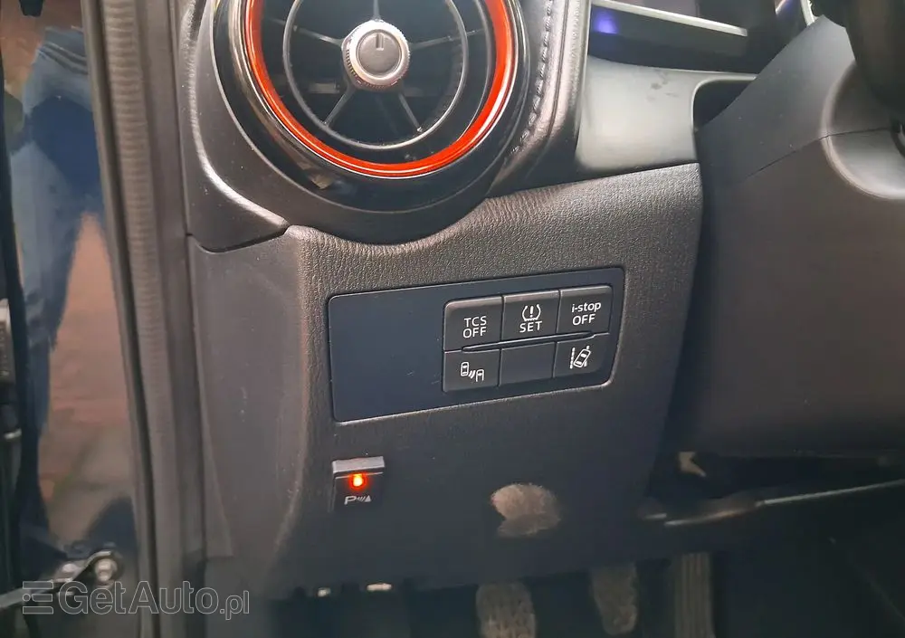 MAZDA CX-3 SKYACTIV-D 105 FWD Exclusive-Line