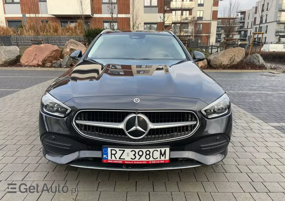 MERCEDES-BENZ Klasa C 220 d Avantgarde